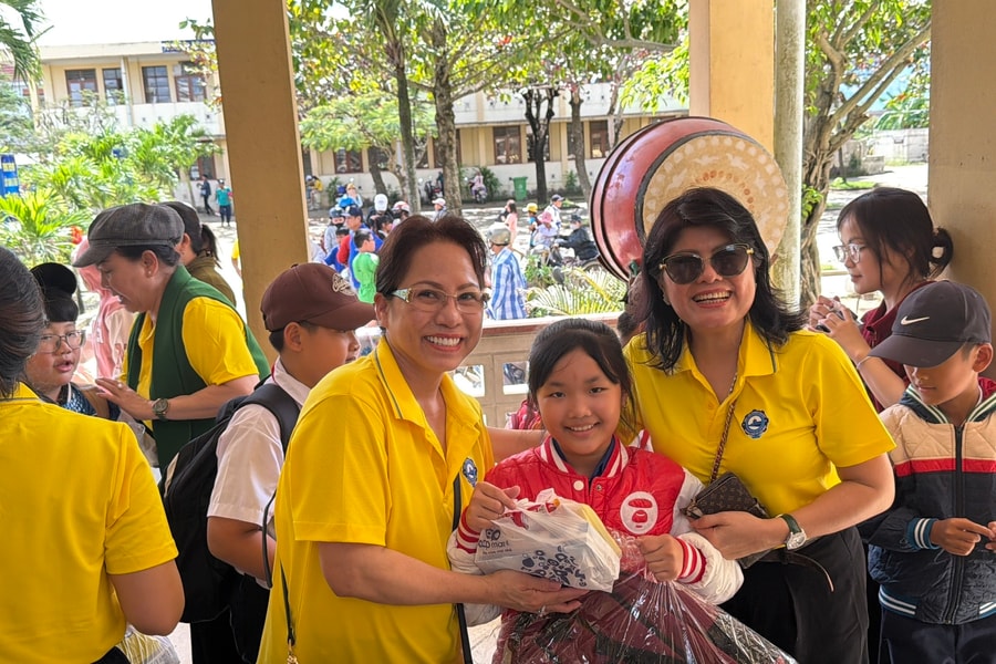 Quỹ doanh nhân vì cộng đồng: Giữa khó khăn, doanh nhân TP.HCM vẫn giữ mạch sẻ chia