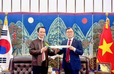 Người sáng lập FLC Trịnh Văn Quyết bất ngờ 'tái xuất', gặp Đại sứ quán Hàn Quốc