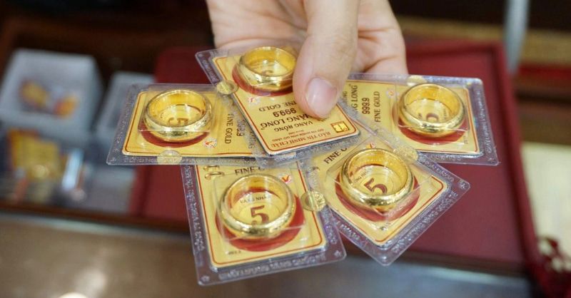 Tăng sốc, giá vàng thiết lập đỉnh mới vượt 190 triệu đồng/lượng