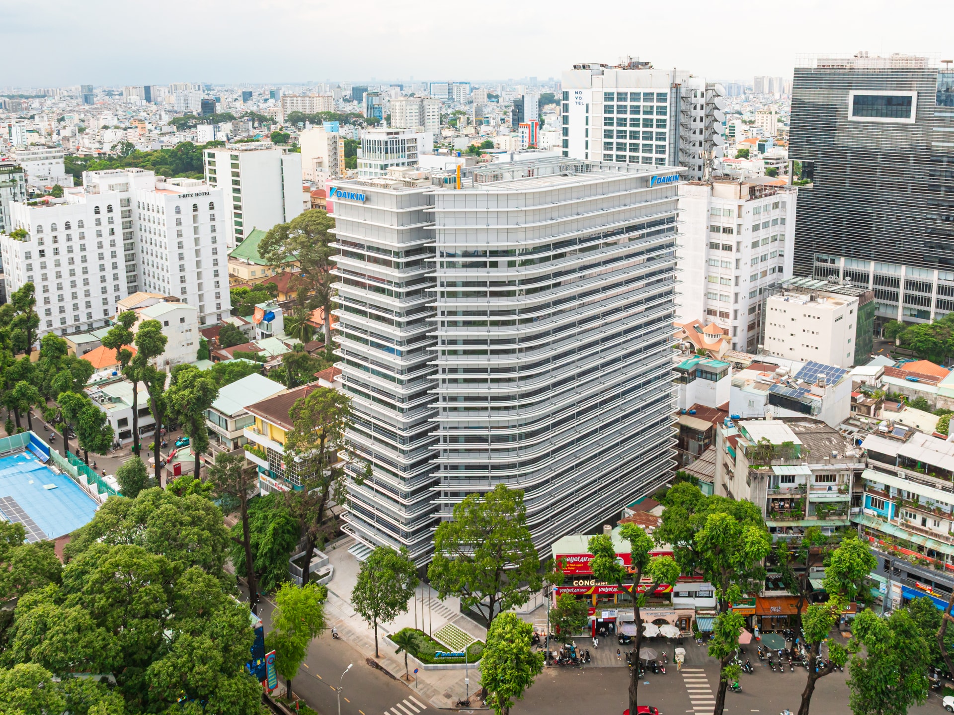 Daikin Air Tower: Trải nghiệm chuẩn mực không gian làm việc tương lai