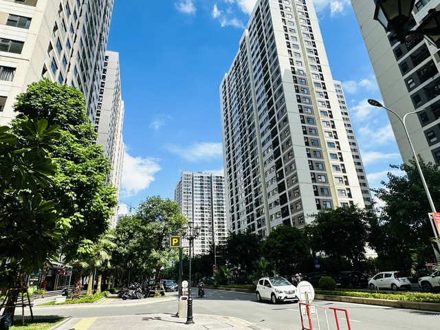 Dư nợ cho vay kinh doanh bất động sản tăng mạnh