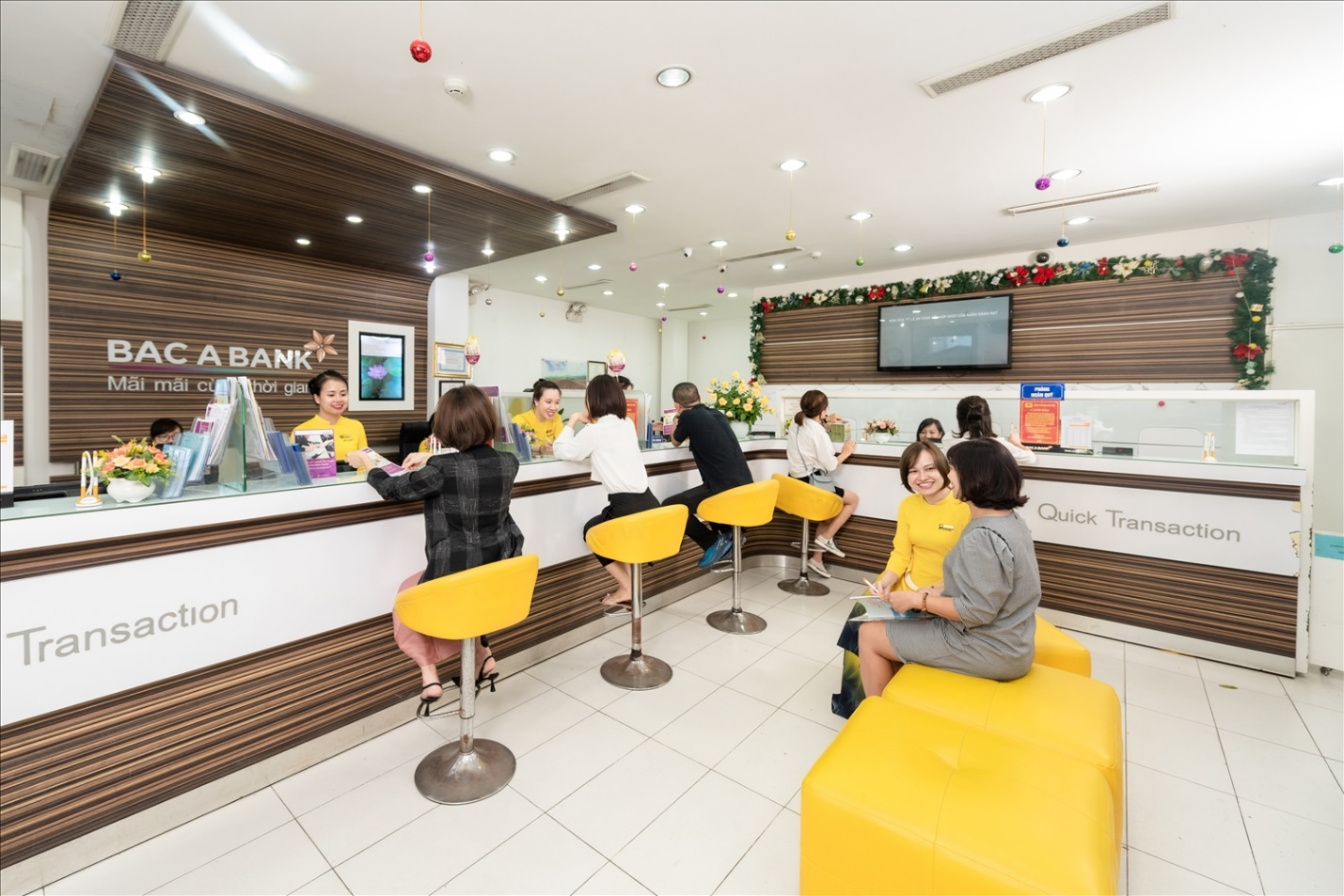 Bac A Bank báo lãi quý IV khởi sắc nhờ ngoại hối và dịch vụ