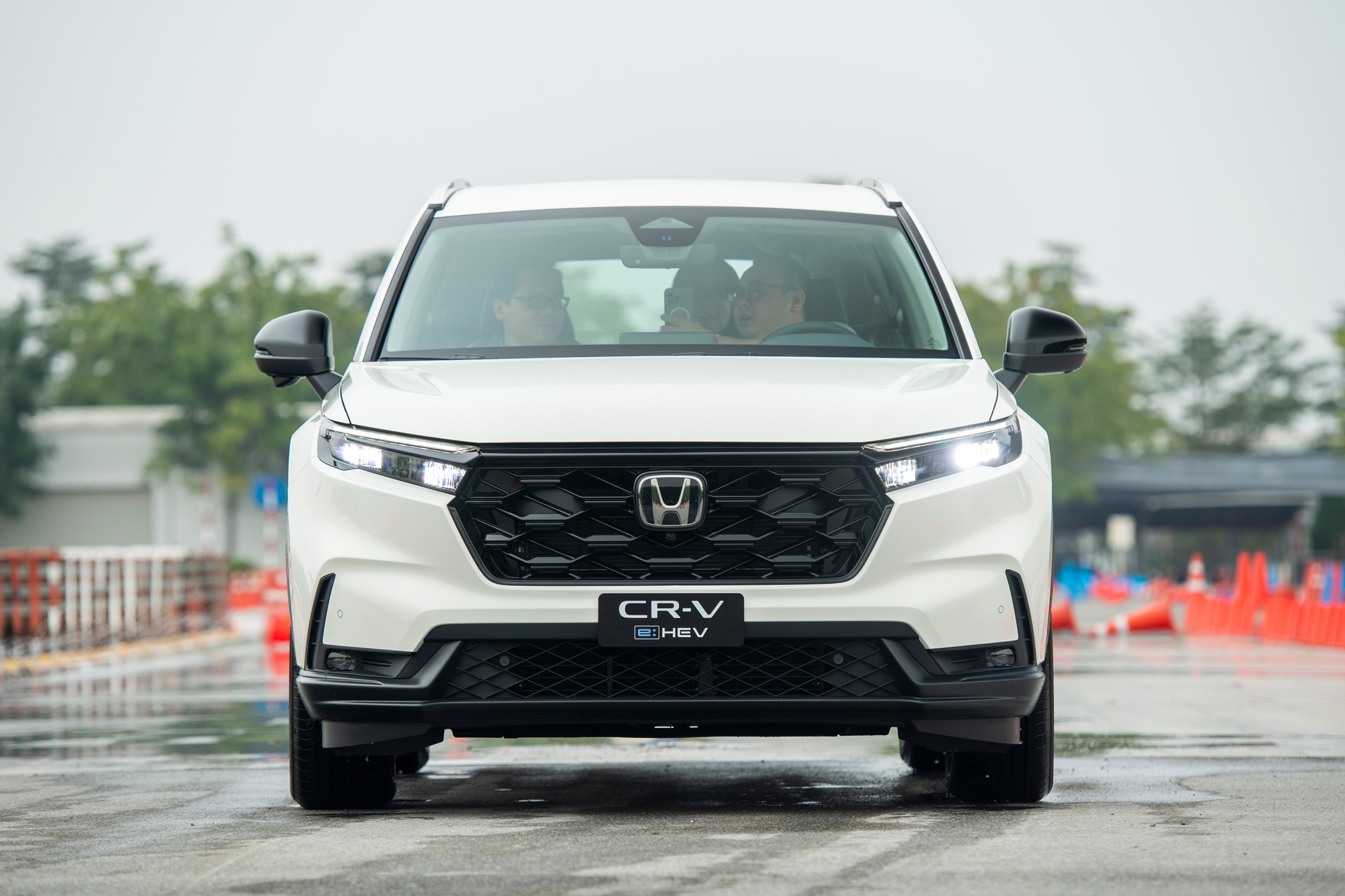 Honda ra mắt CR-V e:HEV nâng cấp tăng trải nghiệm công nghệ