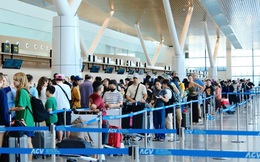 Sân bay Tân Sơn Nhất đón lượng khách cao nhất lịch sử trong 1 ngày