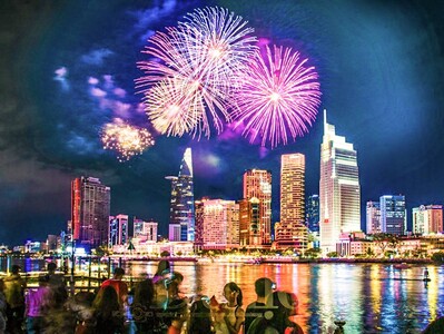 Chi tiết 17 điểm bắn pháo hoa tại TPHCM đêm giao thừa Bính Ngọ