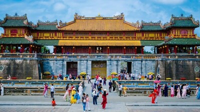 Bùng nổ du lịch dịp Tết Bính Ngọ, nhiều địa phương thắng lớn