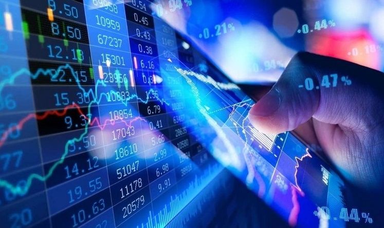 Cổ đông lớn bán mạnh, loạt doanh nghiệp chốt quyền cổ tức