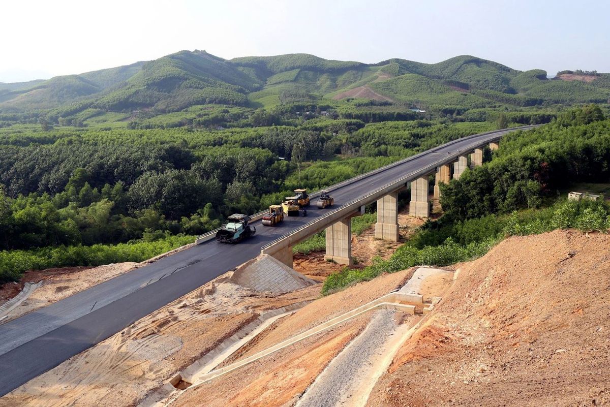 1 triệu tỷ đồng vốn hạ tầng 2026: Doanh nghiệp xây dựng trước cơ hội lớn