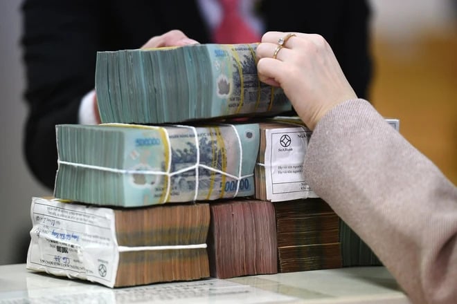 Cổ tức tiền mặt 100% xuất hiện, cổ đông “đếm tiền” đầu tháng 3