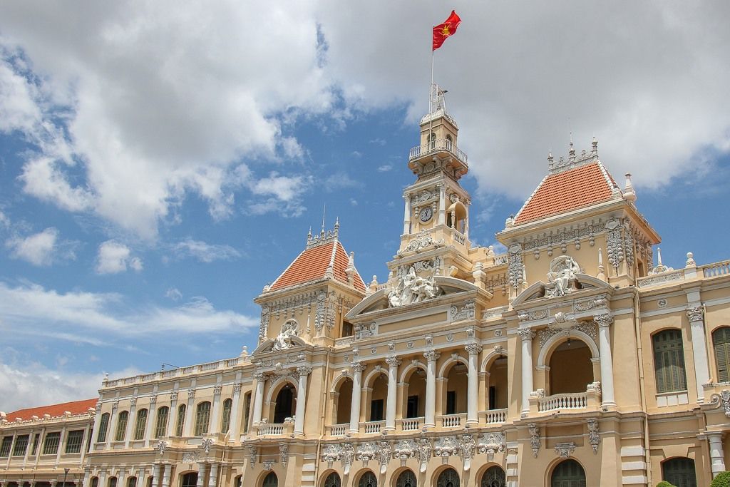 TP HCM yêu cầu các doanh nghiệp nhà nước chấm dứt lãng phí nhà, đất