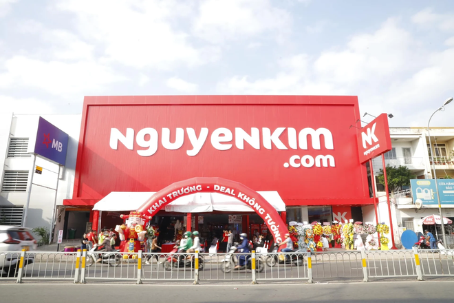 Central Retail bán Nguyễn Kim, để lại khối tài sản gần 2.000 tỷ đồng