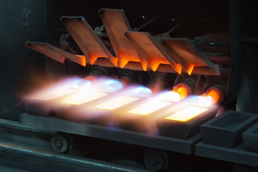 Vàng rơi 400 USD rồi bật dậy: Thị trường vừa phát tín hiệu gì?