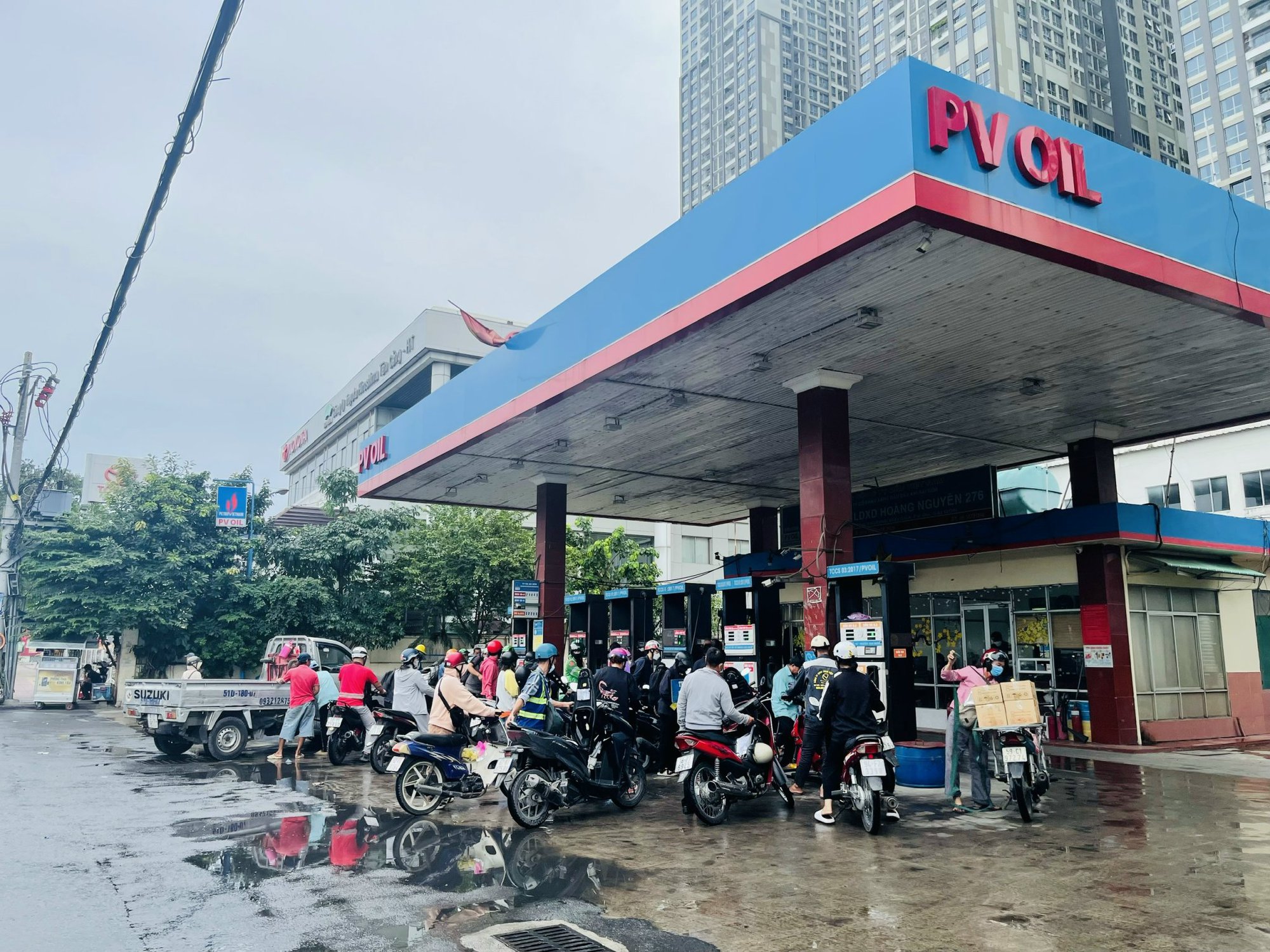 Bộ C&ocirc;ng Thương khuyến nghị doanh nghiệp l&agrave;m việc từ xa để giảm ti&ecirc;u thụ xăng dầu - Ảnh 1