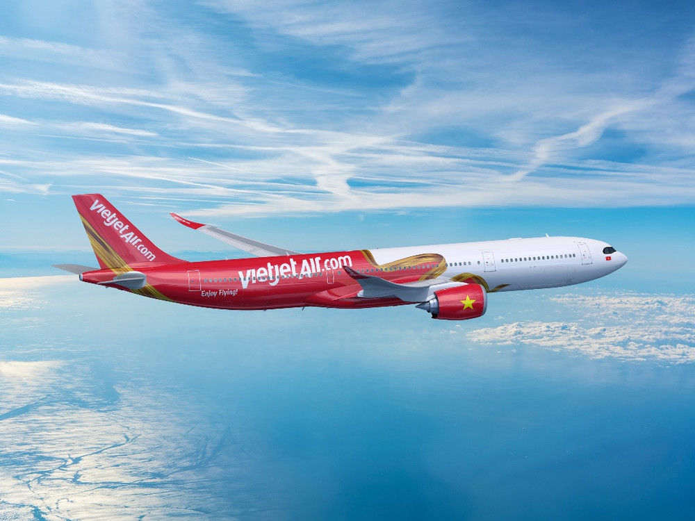 Con trai tỷ phú Nguyễn Thị Phương Thảo muốn chi hơn 310 tỷ đồng mua cổ phiếu Vietjet