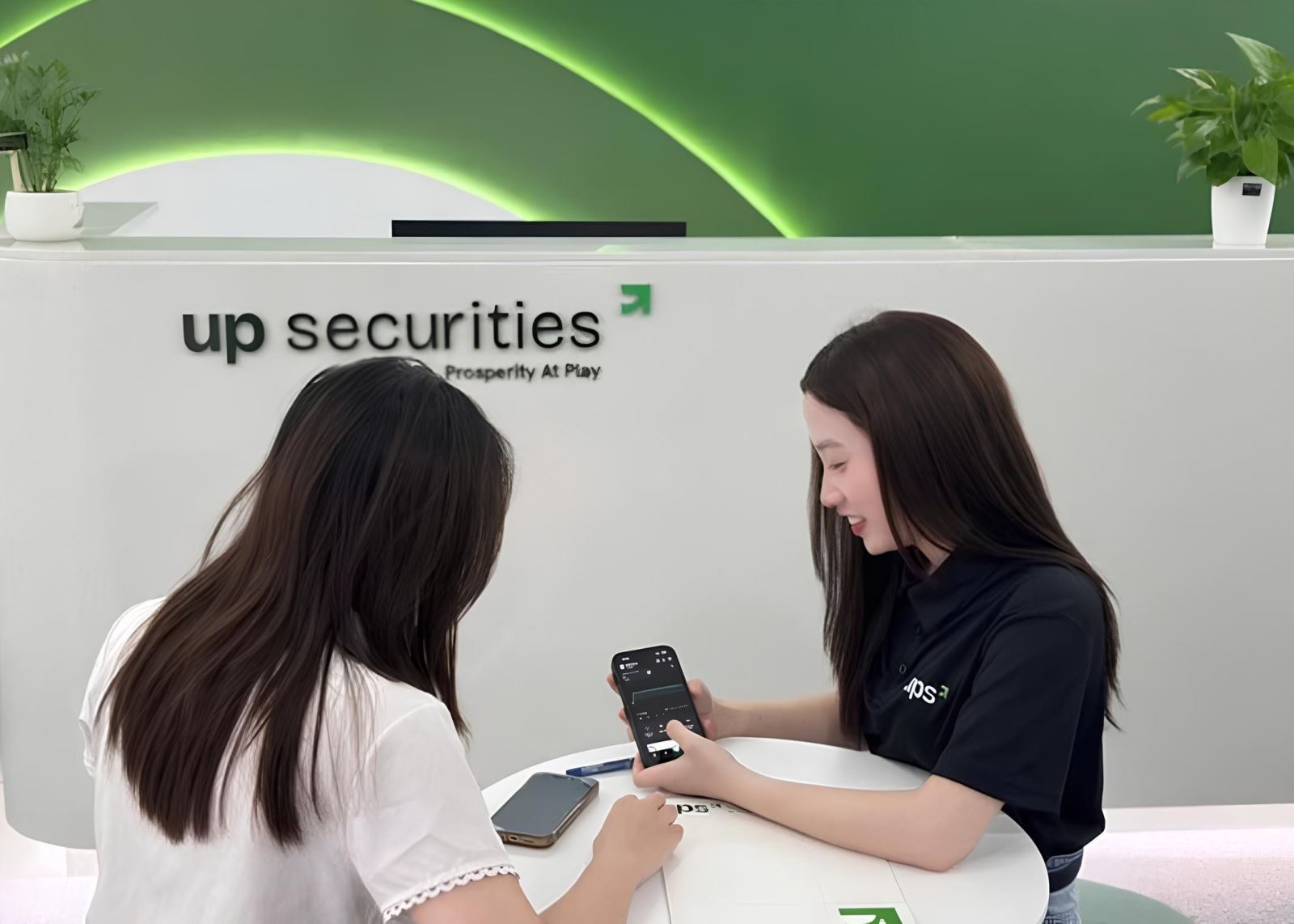 Chứng khoán UP chuẩn bị chào sàn UPCOM với hơn 32 triệu cổ phiếu