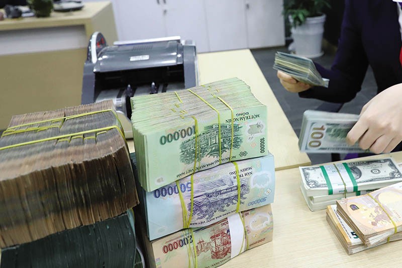 Trái phiếu doanh nghiệp phát hành nhỏ giọt, áp lực đáo hạn lên tới hàng trăm nghìn tỷ