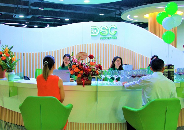 DSC tung ESOP giá 10.000 đồng, Tổng Giám đốc “ôm” ngay 1,5 triệu cổ phiếu