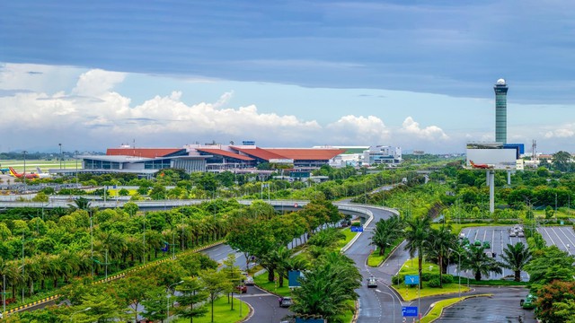 Sân bay Nội Bài lần đầu tiên lọt vào top 10 sân bay tốt nhất thế giới - Ảnh 1.