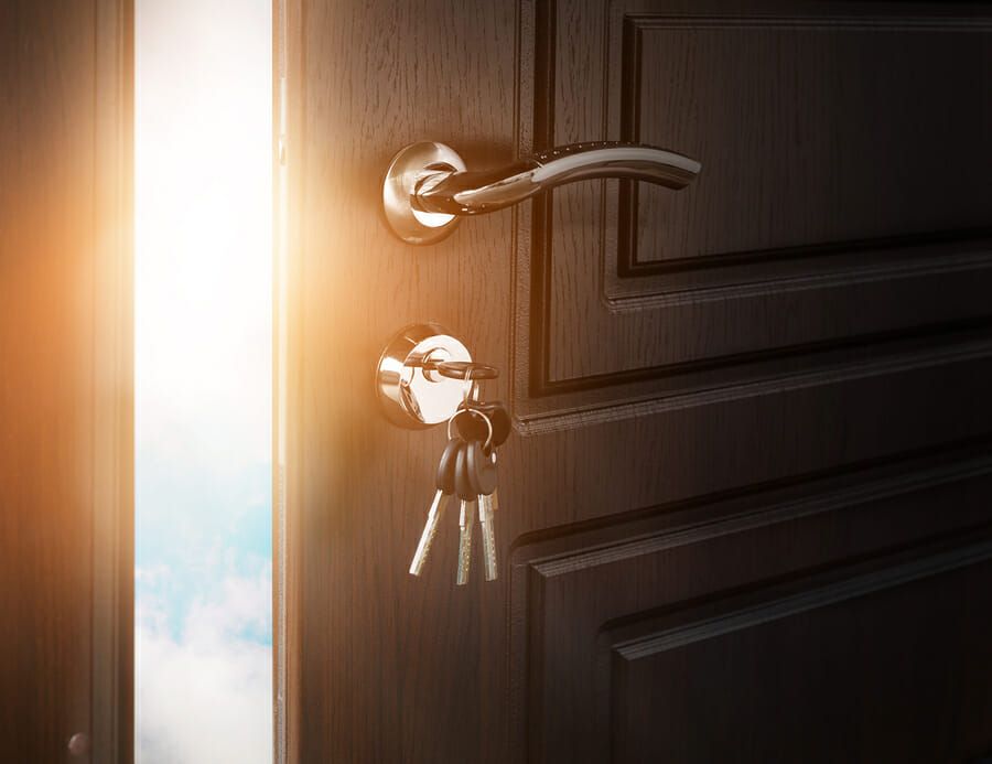 Lãi suất có thể hạ từ giữa năm: Thị trường bất động sản sẽ phục hồi theo cách nào?