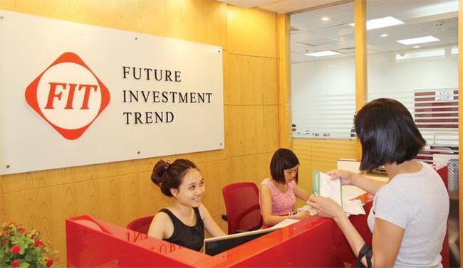 FIT tiếp tục “nói không” với cổ tức, cổ đông chờ dài cổ