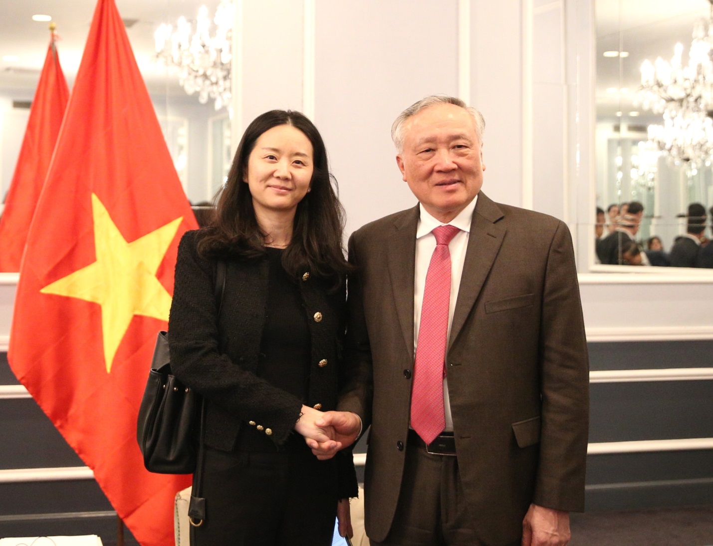 Thị trường tiền số hôm nay 29 - 3: OKX muốn xây dựng khung pháp lý tài sản số Việt Nam - Ảnh 2.