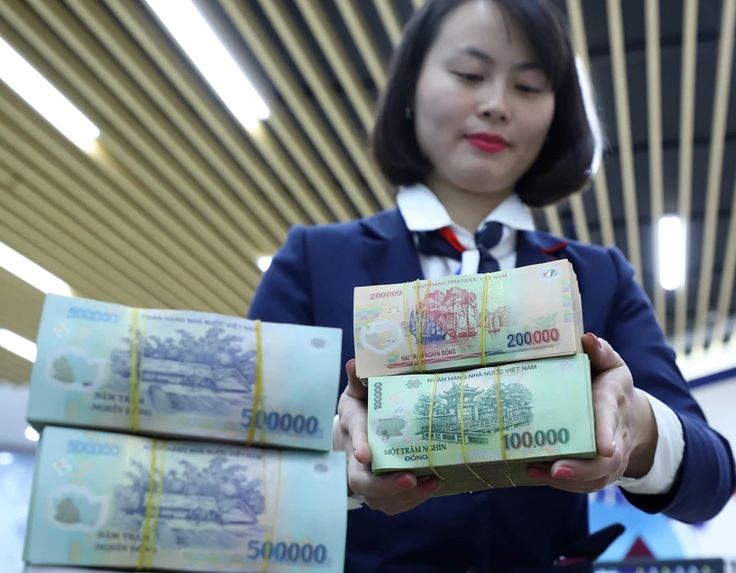 Chuyên gia cảnh báo rủi ro khi dồn vốn dài hạn lên hệ thống ngân hàng