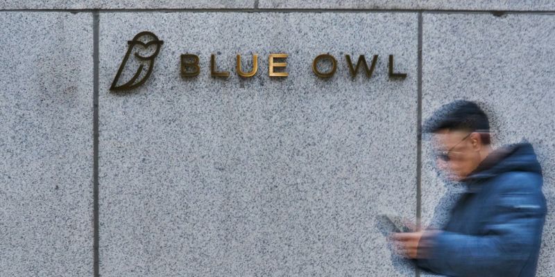 Nhà đầu tư rút 5,4 tỷ USD khỏi quỹ tín dụng tư nhân Blue Owl