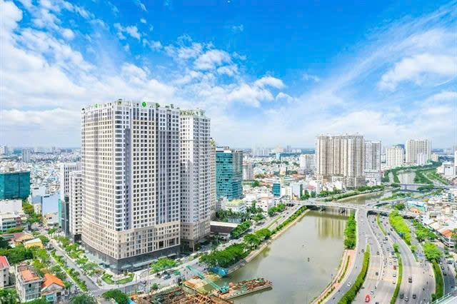 Lợi nhuận Nova Saigon Royal “lao dốc”, trái phiếu quá hạn gây áp lực lớn