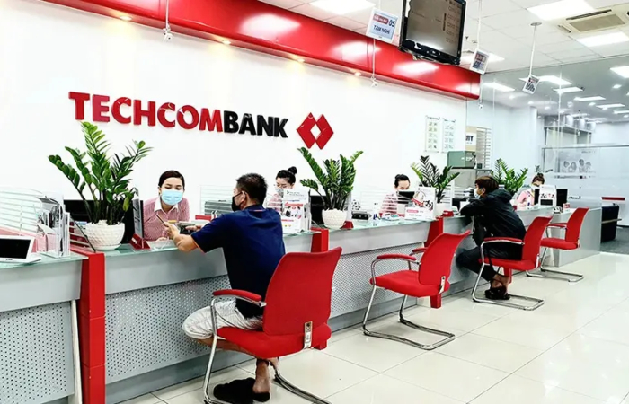 Hai kịch bản lợi nhuận của Techcombank 2026: Chênh nhau 2.500 tỷ, điều gì quyết định?