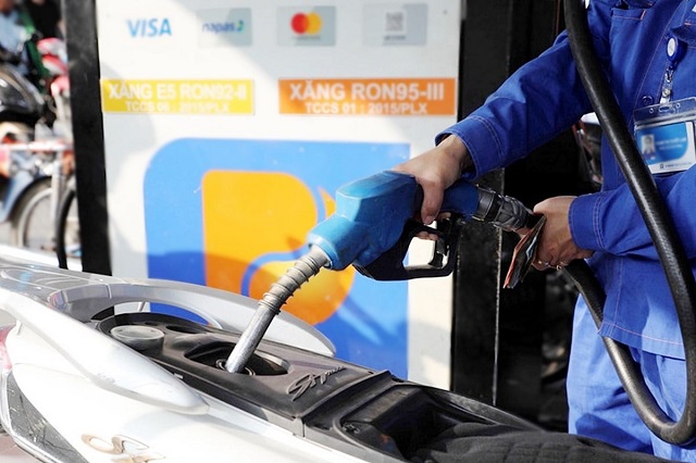 Bộ Công Thương siết cơ chế Quỹ bình ổn xăng dầu - Ảnh 1