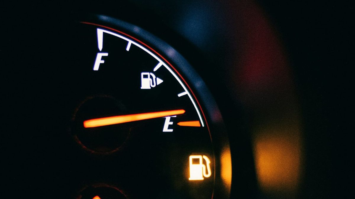 Nhập khẩu LNG châu Á chạm đáy 6 năm