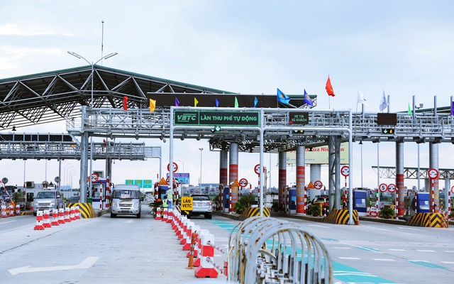 VETC bị phạt 435 triệu đồng: Lộ loạt vi phạm liên quan hợp đồng và dữ liệu khách hàng