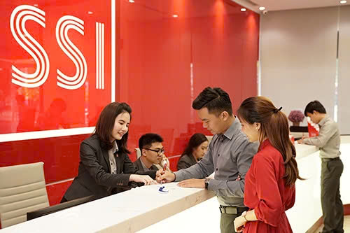 SSI trả lương 65 triệu/tháng: Vượt loạt “ông lớn” ngân hàng