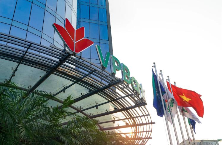 VPBank báo lãi quý I tăng vọt 58%, tín dụng vượt 1 triệu tỷ đồng