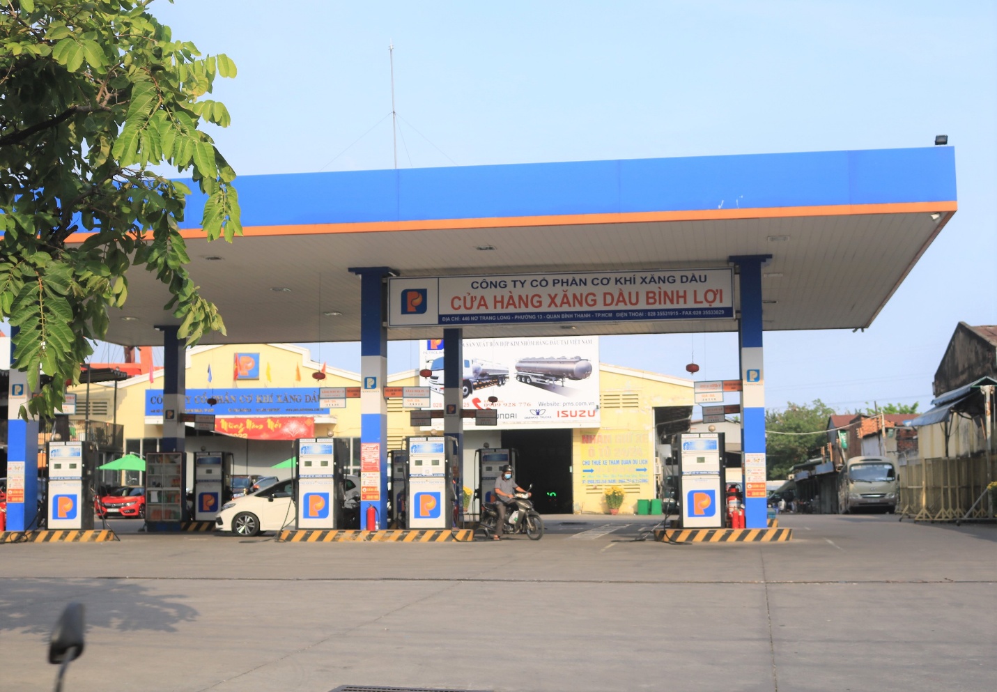 Một thành viên thuộc Petrolimex sắp chia cổ tức tiền mặt cao kỷ lục, cổ phiếu tăng vọt lên đỉnh