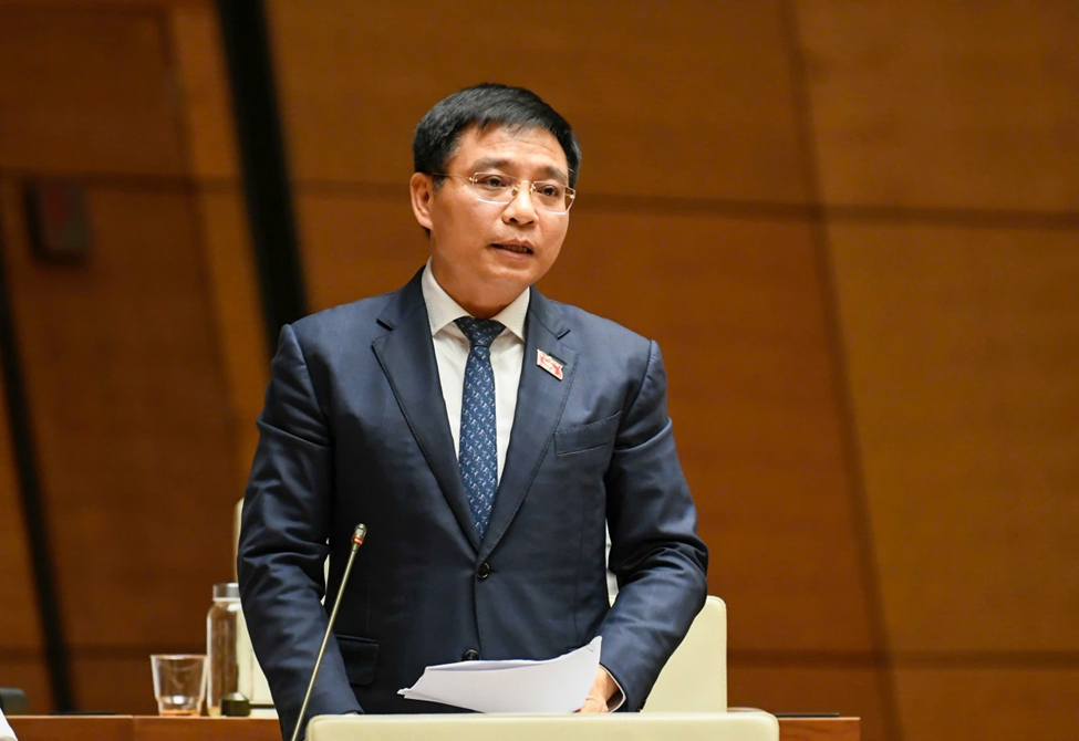 Mở rộng tài khóa: Chi đầu tư tăng 2,4 lần, dòng tiền quy mô lớn được kích hoạt