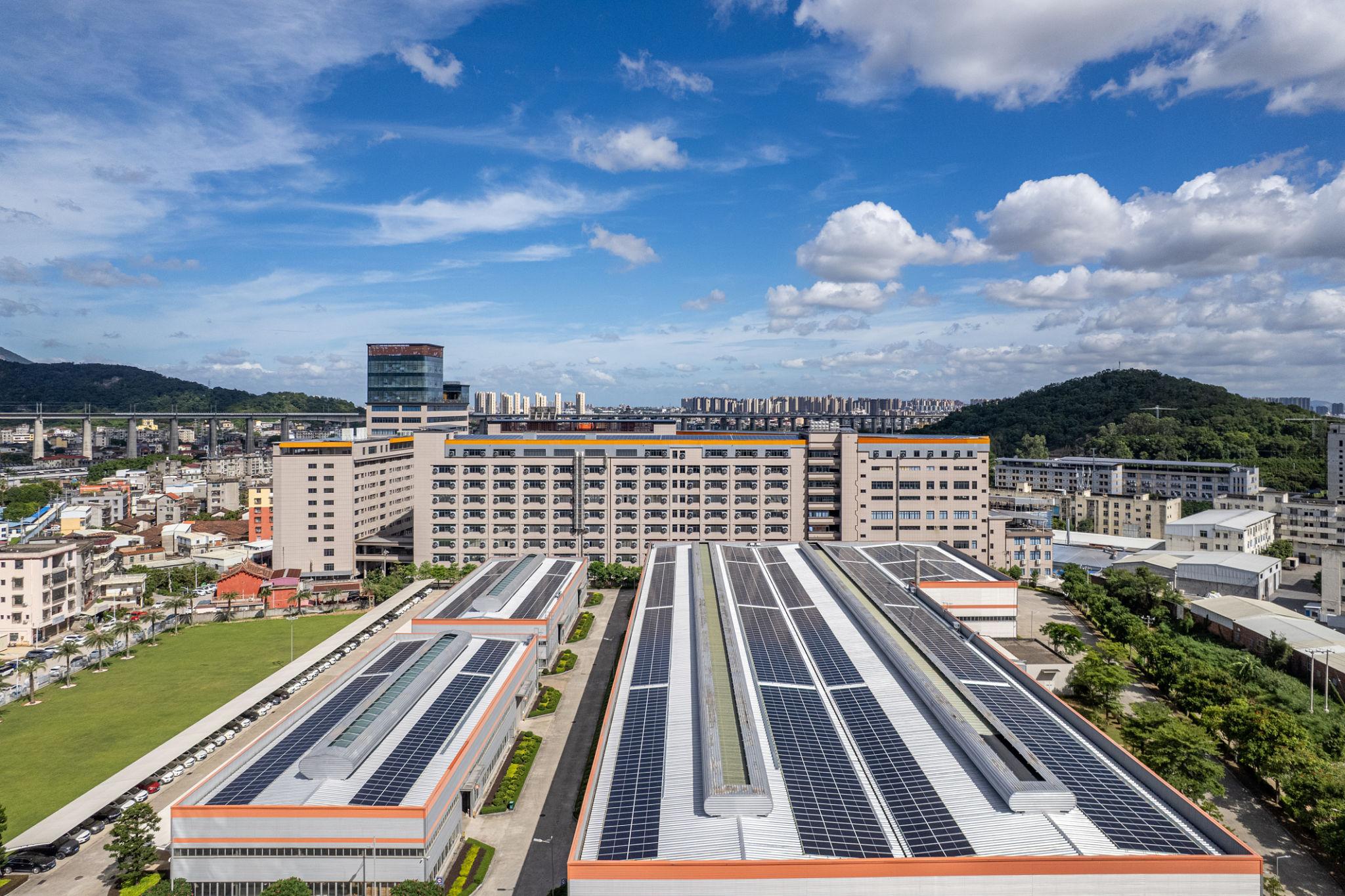 Chính phủ đặt mục tiêu 26.000 MW điện mặt trời mái nhà đến 2030