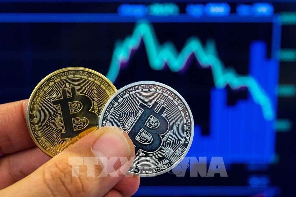 Bitcoin quay đầu tăng mạnh, vốn hóa trở lại 1.560 tỷ USD