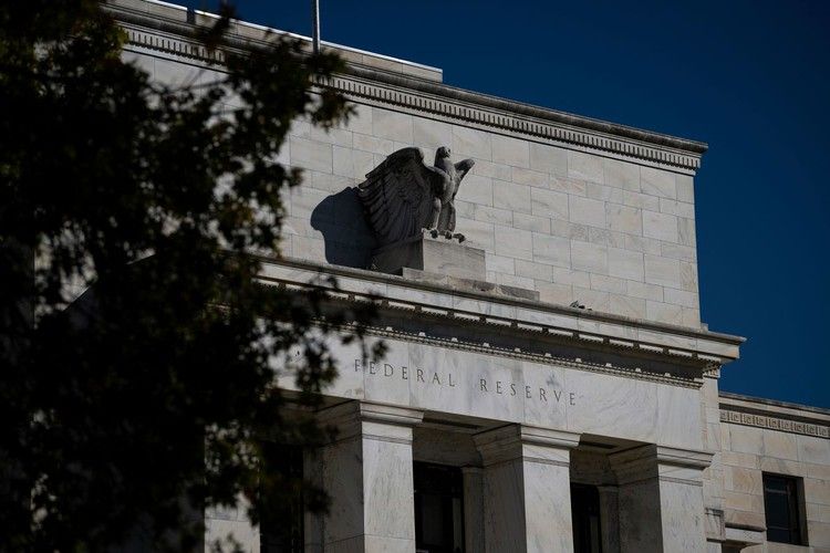 Thị trường chờ Fed cắt giảm lãi suất, nhưng dữ liệu đang nói khác