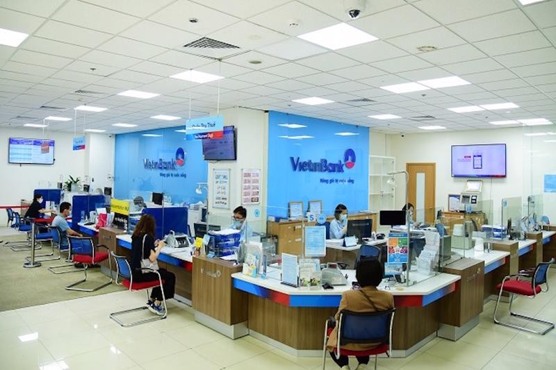 VietinBank: Lợi nhuận tăng mạnh, nợ có khả năng mất vốn giảm 40%