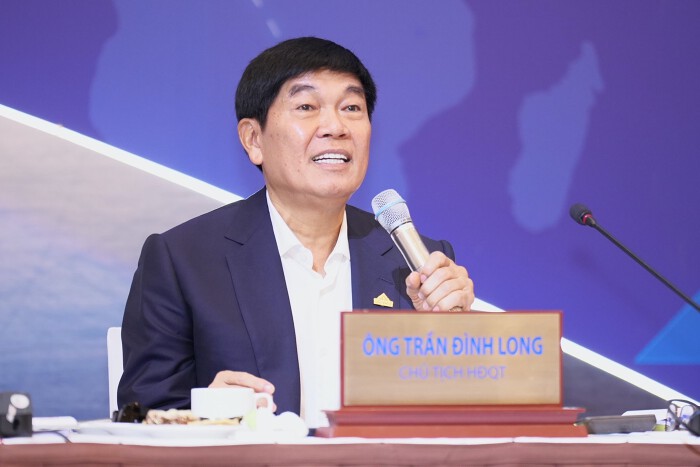 Chủ tịch Trần Đình Long nói gì khi cổ đông đề xuất tăng cổ tức tiền mặt?