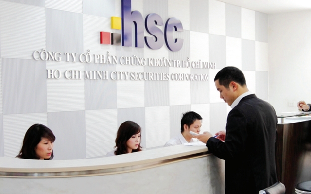 HSC chào bán cổ phiếu giá thấp hơn nhiều thị giá để tăng vốn cho vay