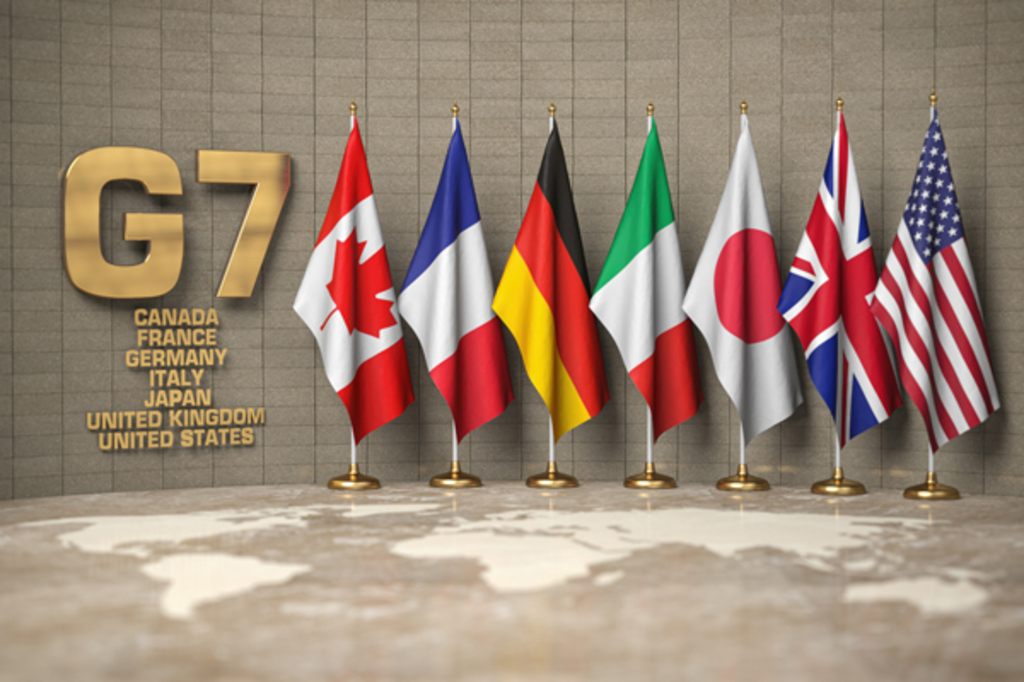 G7 né thuế ô tô Mỹ - EU, ưu tiên nguồn cung khoáng sản cho chip và pin xe điện