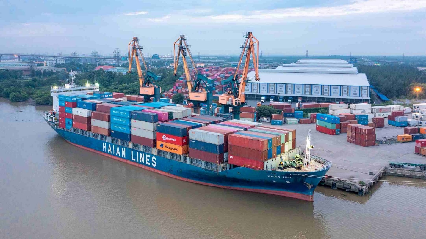 Vận tải và Xếp dỡ Hải An lãi sau thuế 550 tỷ đồng trong 6 tháng đầu năm