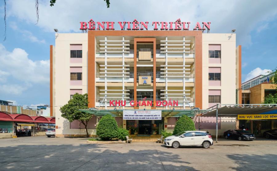 Bệnh viện ngh&igrave;n tỷ của đại gia Trầm B&ecirc; bị &ldquo;x&oacute;a t&ecirc;n&rdquo; khỏi nh&oacute;m c&ocirc;ng ty đại ch&uacute;ng - Ảnh 1