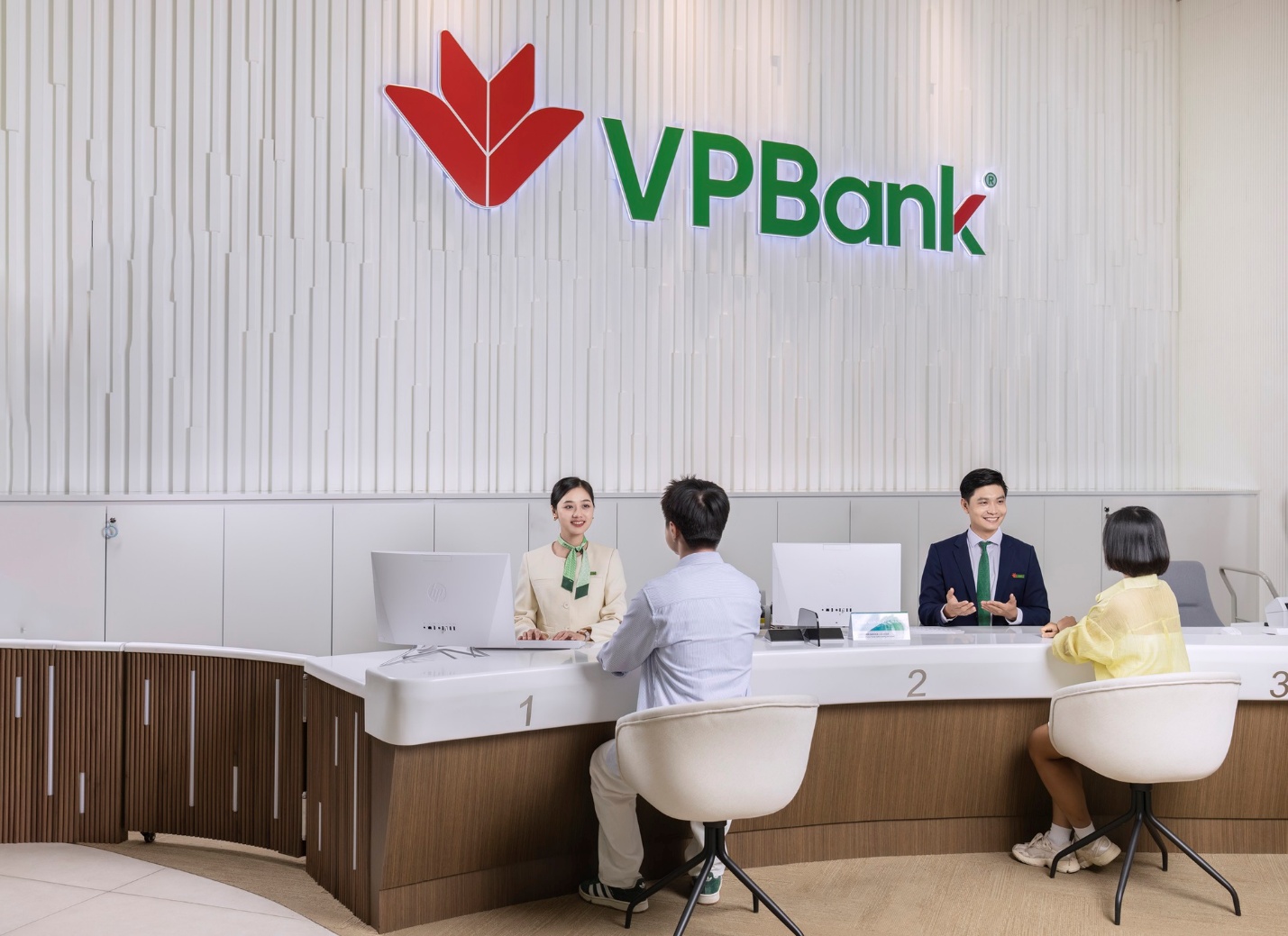 VPBank sắp phát hành hơn 2 tỷ cổ phiếu thưởng, vốn điều lệ vượt mốc lịch sử