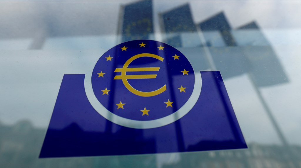 ECB có thể tăng lãi suất trở lại khi Eurozone đối mặt nguy cơ đình lạm mới.jpg