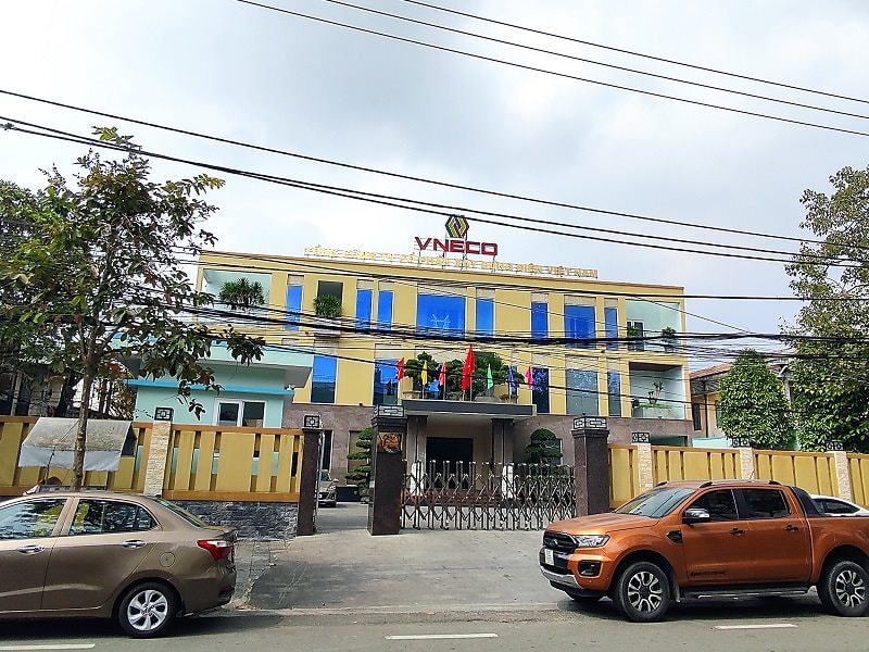 VNECO lên tiếng đính chính thông tin, cổ phiếu VNE lập tức tăng trần