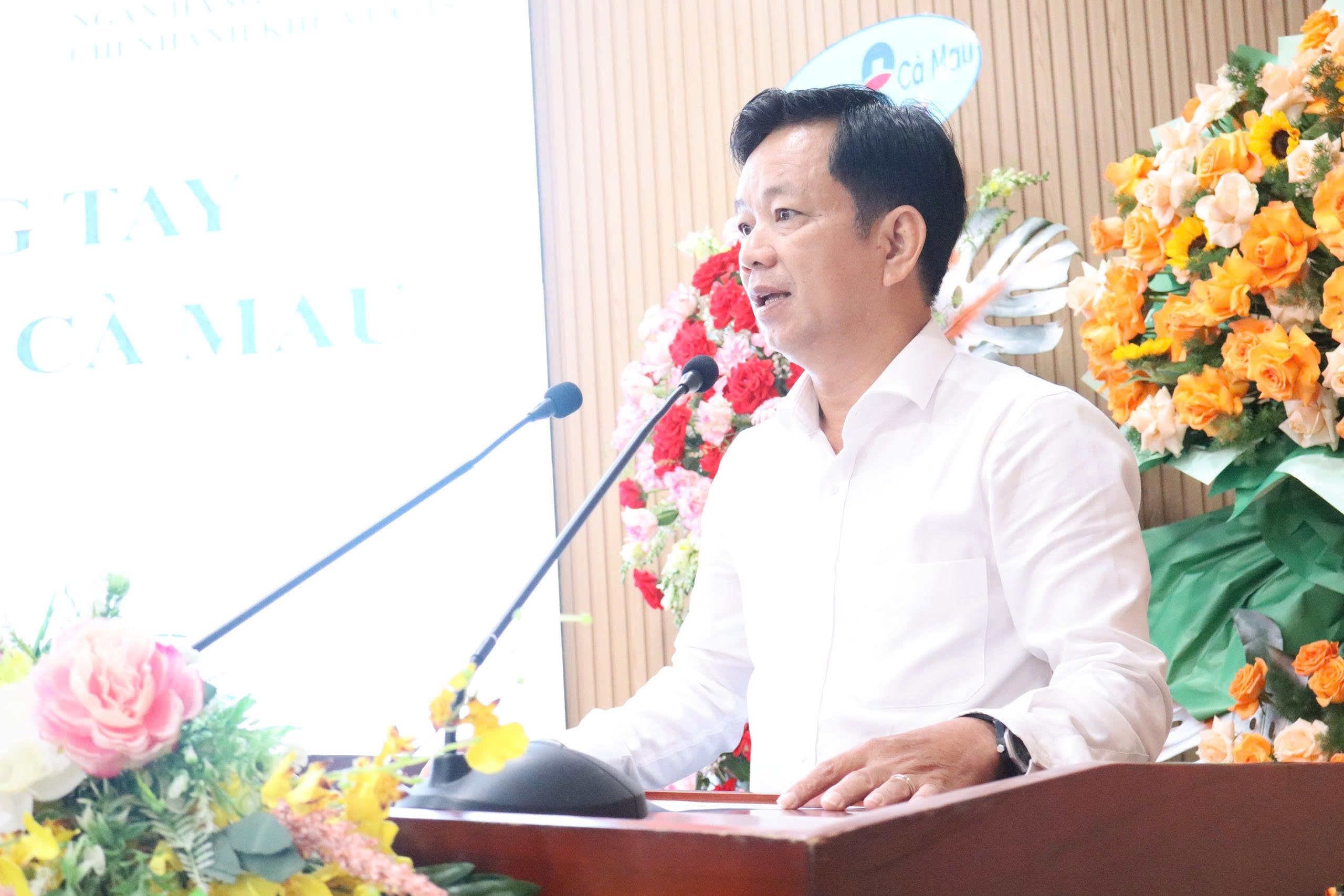 Ông Trần Văn Phước, Quyền Giám đốc NHNN Chi nhánh Khu vực 15 cho biết, tăng cường ứng dụng công nghệ, mở rộng cho vay theo chuỗi giá trị, chuỗi cung ứng nhằm nâng cao khả năng tiếp cận vốn cho doanh nghiệp và người dân