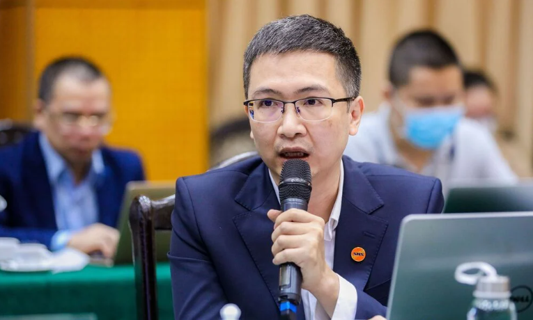 Ông Ngô Thế Hiển, Phó Giám đốc Trung tâm Phân tích SHS.png